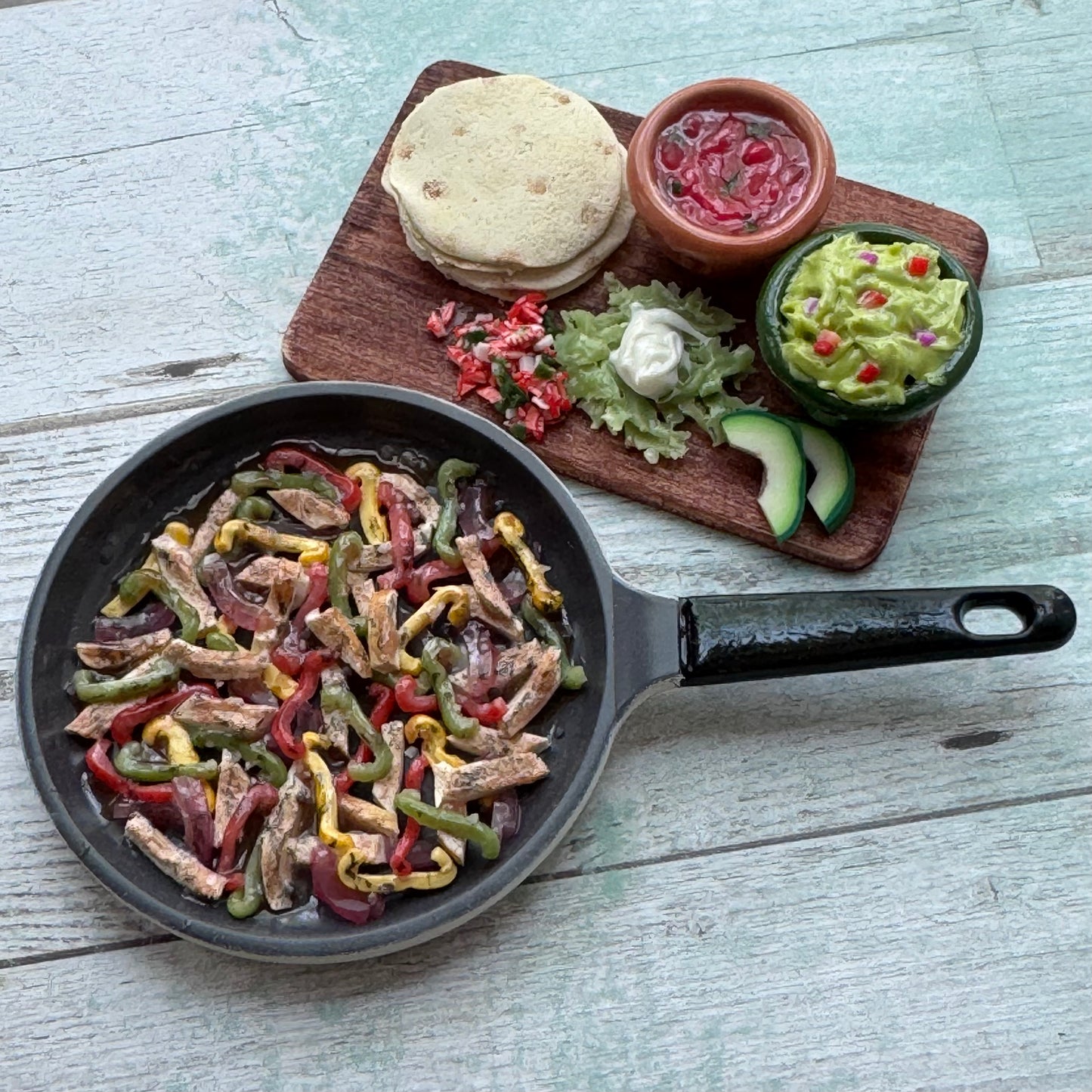 1:6 Scale Chicken Fajita Meal