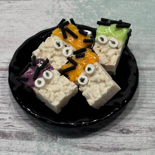 1:6 Scale Spooky Treats