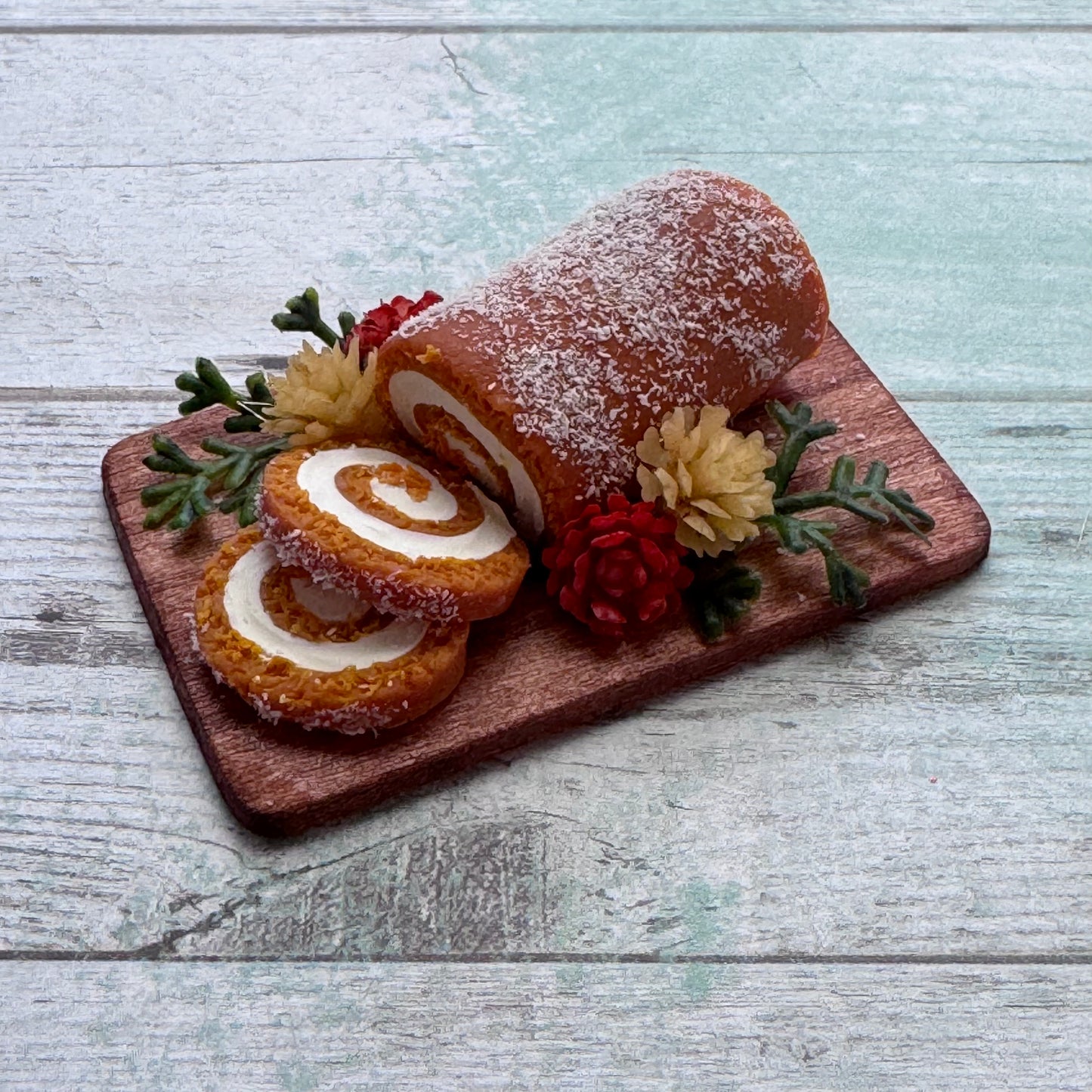 1:6 Scale Pumpkin Roll