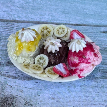 1:6 Scale Ice Cream Sundae