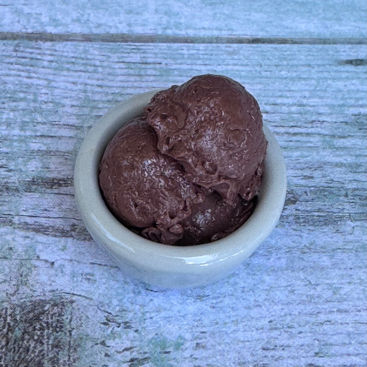 1:6 Scale Small Chocolate Ice Cream