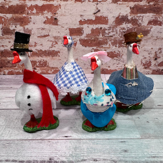 1:6 Scale Seasonal Porch Goose PRE-ORDER