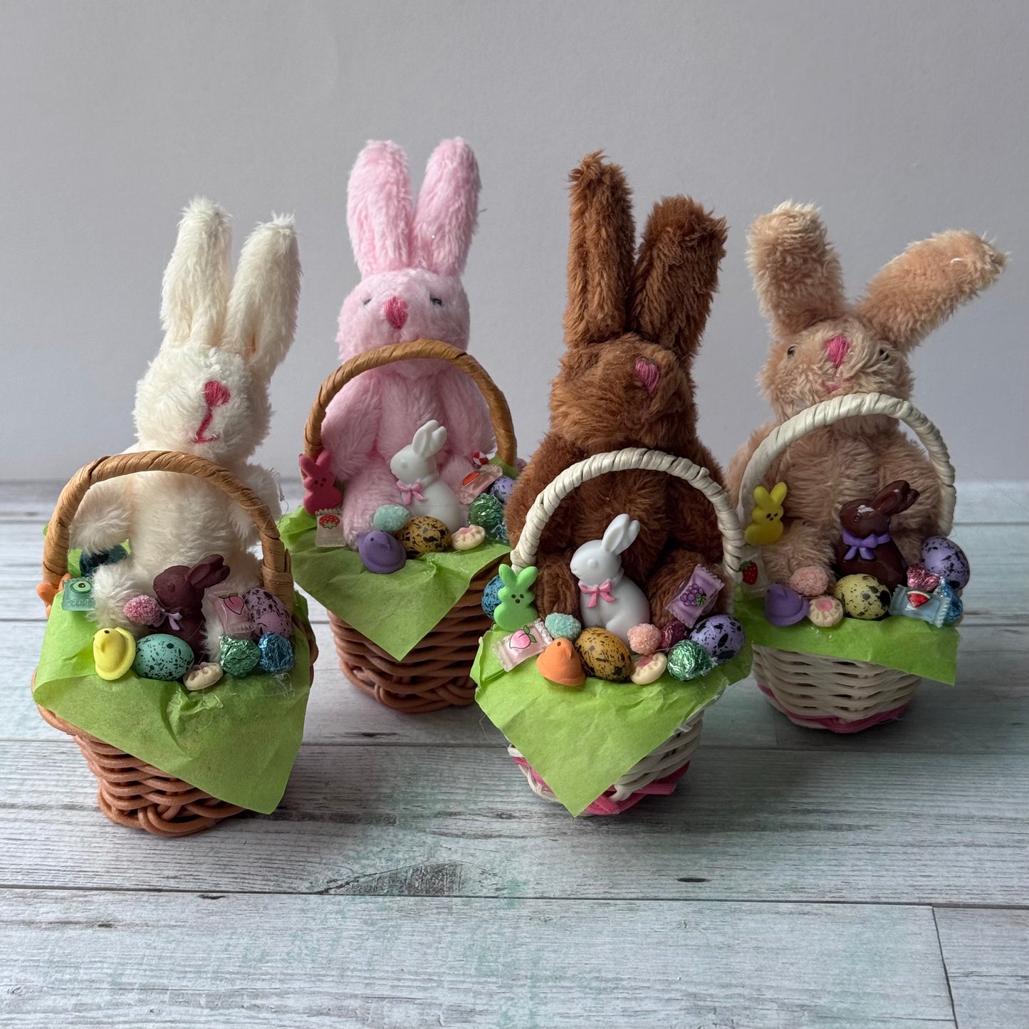 1:6 Scale Easter Baskets