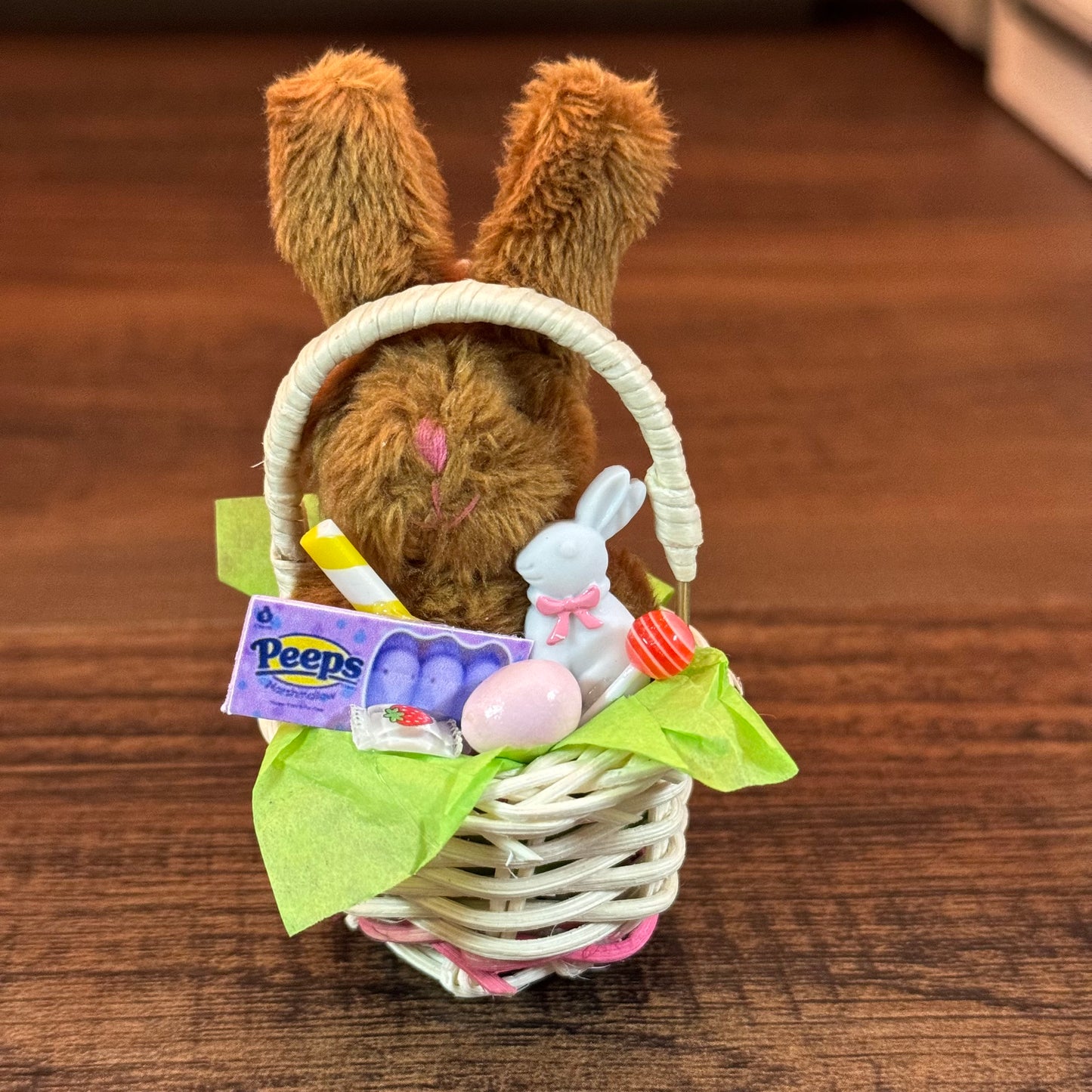 1:6 Scale Easter Basket